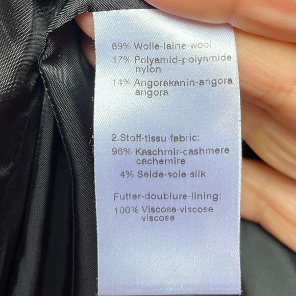 Akris black & white wool/cashmere blend, diagonal houndstooth pattern jacket, 12 - Picture 12 of 14